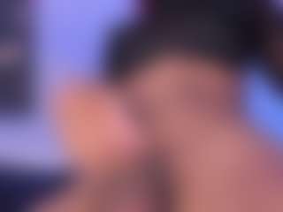 CataleyaBrunettes's Live Sex Cam Show