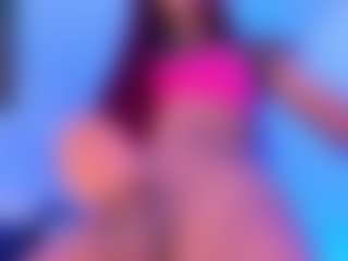Live cam show with CataleyaBrunettes - Tease on CamSextacy