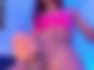 Live cam show with CataleyaBrunettes - Blonde Hair on eurowanks.com