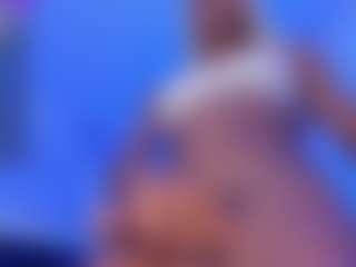Live cam show with CataleyaBrunettes - Lean on slutload