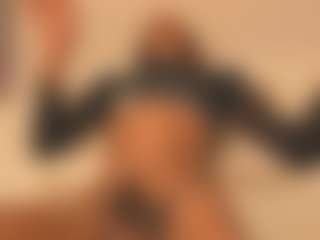 Live cam show with CataleyaBrunettes - Orgasm on Soda Cam