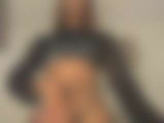 Live cam show with CataleyaBrunettes - Dirty Talk on livesuperchat.net