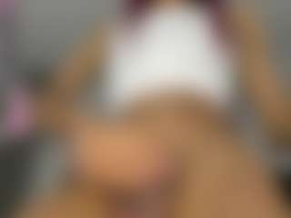 Live cam show with CataleyaBrunettes - Tease on Hubzter Live