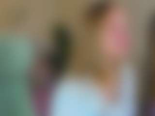 Live cam show with Nelly - Blonde Hair Blowjob on Chatstar