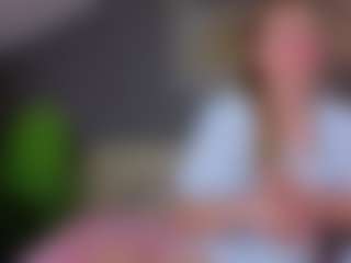 Live cam show with Nelly - Rough on fapnchat