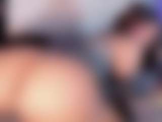 Live cam show with Bellahottestt - Smoking on justonemore.cc