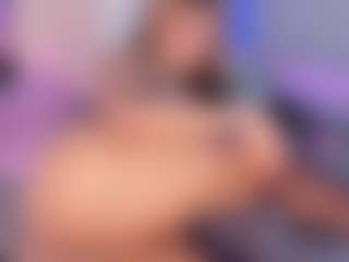 Live cam show with Bellahottestt - Gape on SinfulBabes