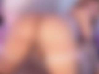 Bellahottestt's Live Sex Cam Show