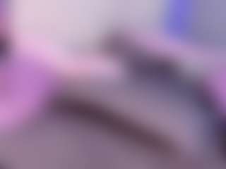 Bellahottestt's Live Sex Cam Show