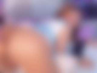 Bellahottestt's Live Sex Cam Show