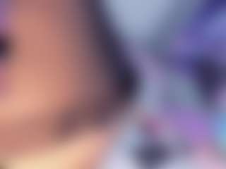 Bellahottestt's Live Sex Cam Show