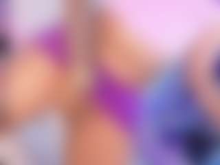 Live cam show with Bellahottestt - Teen (18+) on https://playwithruby.com