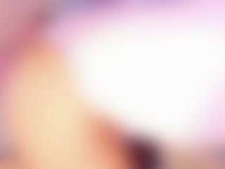 Live cam show with Bellahottestt - Smoking on Camsoda