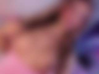 Live cam show with Bellahottestt - Drinking on Camsoda