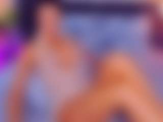 Live cam show with 1CarlaWhite - Vr on chickslive.net