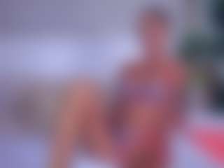 Live cam show with 1CarlaWhite - Striptease on makecum.org