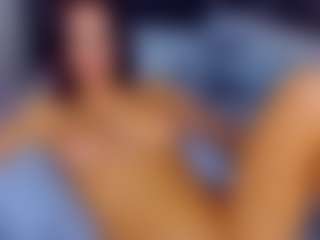 Live cam show with 1CarlaWhite - Tittyfuck on Camsoda