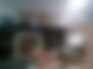 Live cam show with Bkinky - Handjob on AdultVida.com