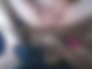 Live cam show with Bkinky - Bull on Gym Cam Girls
