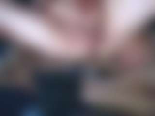 Live cam show with Bkinky - Spank on AdultVida.com