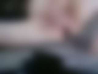 Live cam show with Bkinky - Sexting on CamwithHer