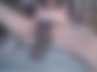 Live cam show with Bkinky - Blue Eyes on Hubzter Live