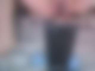 Live cam show with Bkinky - Smoking on Camsoda Late Night