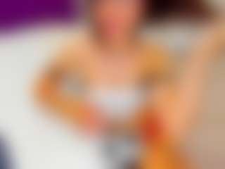 KellyCuutie's Live Sex Cam Show