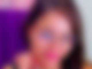 KellyCuutie's Live Sex Cam Show