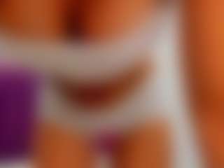 Live cam show with KellyCuutie - Glasses on xfollow cams