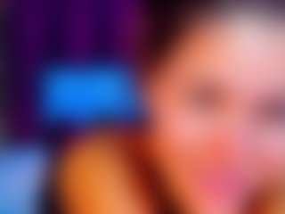 Live cam show with KellyCuutie - Moaning on AdultVida.com