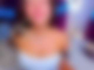 Live cam show with KellyCuutie - Full Nudity on liverealitysex.com