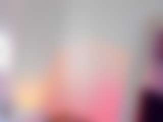 Live cam show with KellyCuutie - Glasses on live.xbliss.ai
