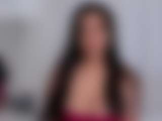 Live cam show with CamilaBetancourt - Shaved Pussy on Camsoda Late Night