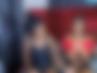 CrystalXebony's Live Sex Cam Show