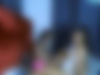 CrystalXebony's Live Sex Cam Show