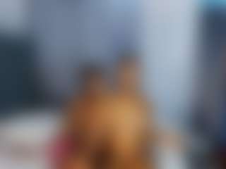 CrystalXebony's Live Sex Cam Show