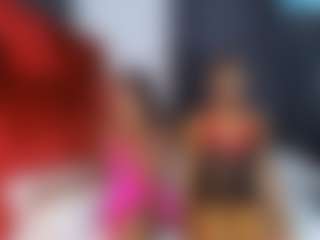 CrystalXebony's Live Sex Cam Show