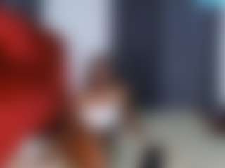 CrystalXebony's Live Sex Cam Show