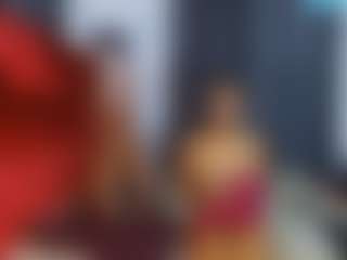 CrystalXebony's Live Sex Cam Show