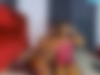 CrystalXebony's Live Sex Cam Show