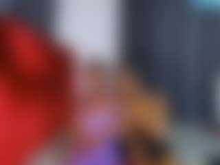 CrystalXebony's Live Sex Cam Show
