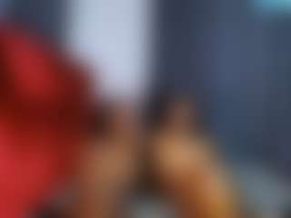 CrystalXebony's Live Sex Cam Show