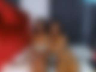 Live cam show with CrystalXebony - Shaved Pussy on CamwithHer