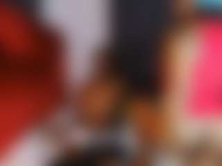 CrystalXebony's Live Sex Cam Show