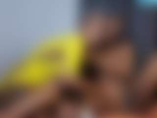 CrystalXebony's Live Sex Cam Show