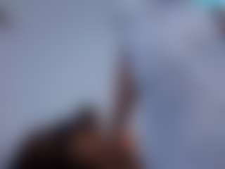 CrystalXebony's Live Sex Cam Show