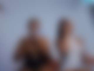 CrystalXebony's Live Sex Cam Show