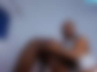 Live cam show with CrystalXebony - Black Amateur on Hubzter Live