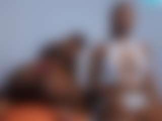 Show en direct avec CrystalXebony - Joi sur Camsoda